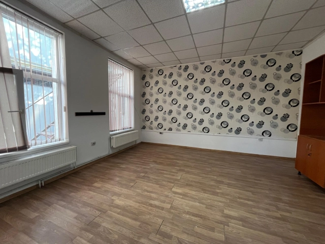 Spatiu comercial