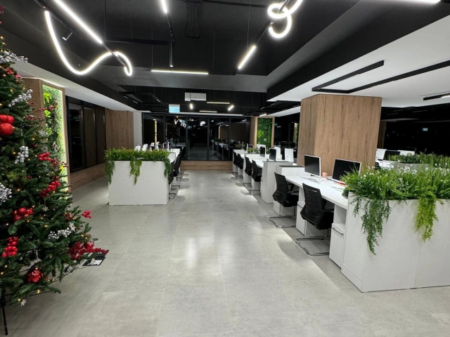 Spatiu comercial