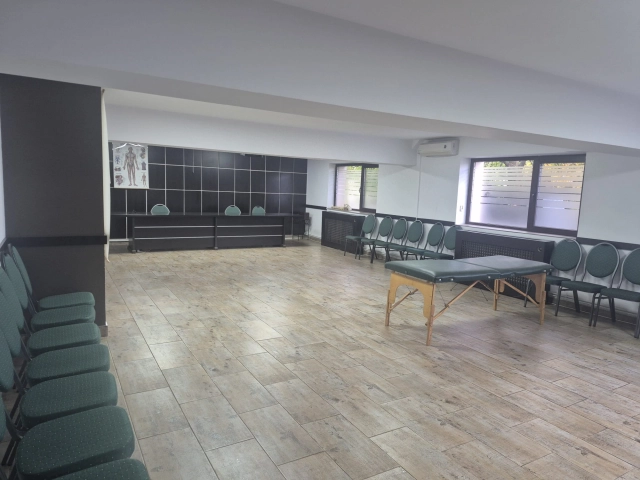 Spatiu comercial