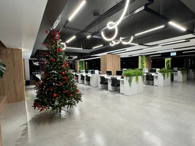 Spatiu comercial