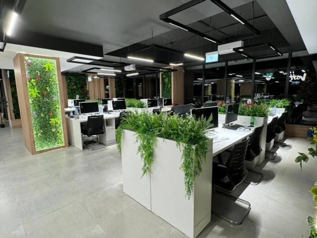 Spatiu comercial