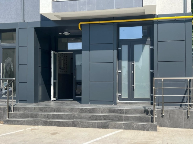 Spatiu comercial