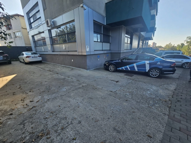 Spatiu comercial