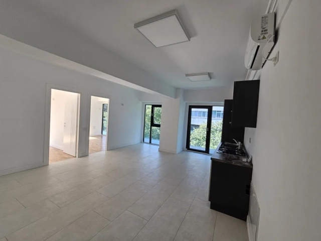 Spatiu comercial