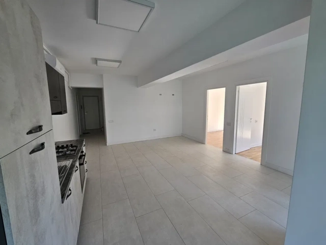 Spatiu comercial