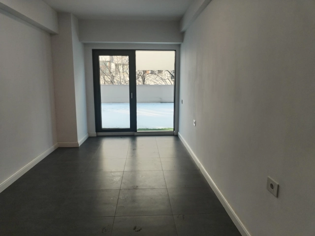 Spatiu comercial