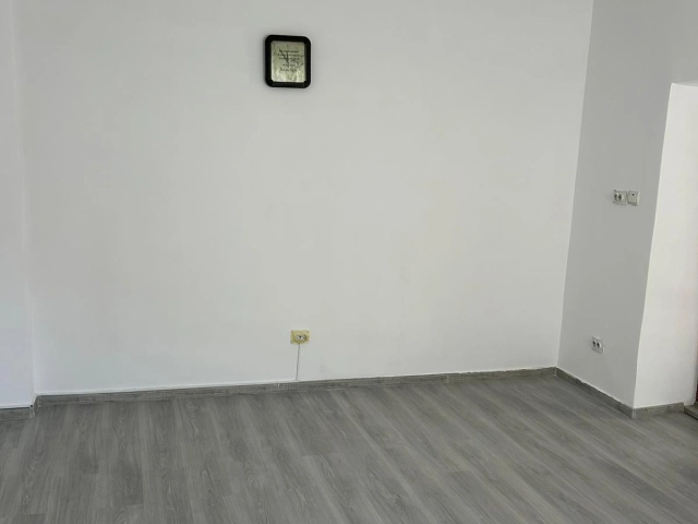 Spatiu comercial